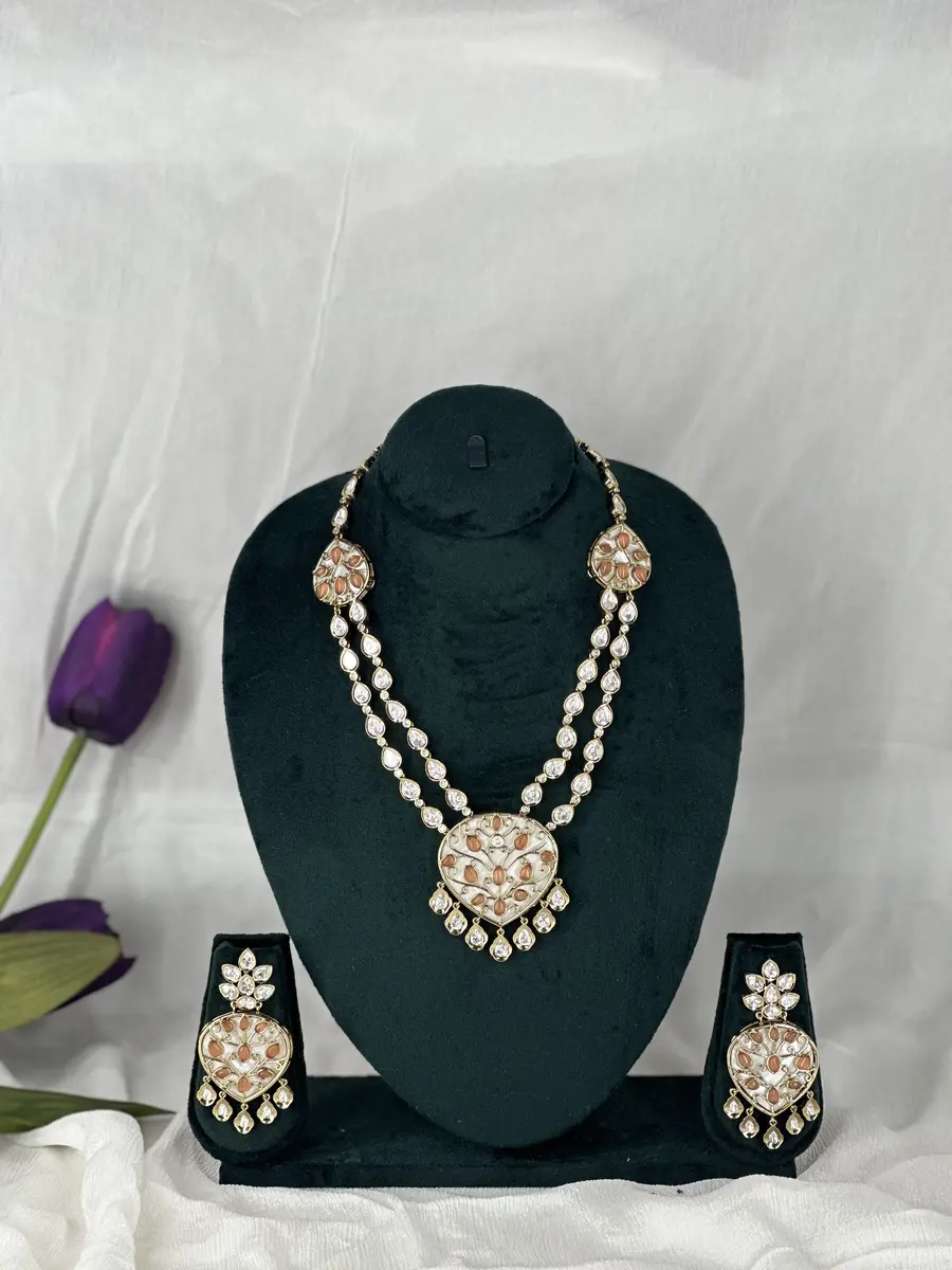 aaradhya-moissanite-necklace
