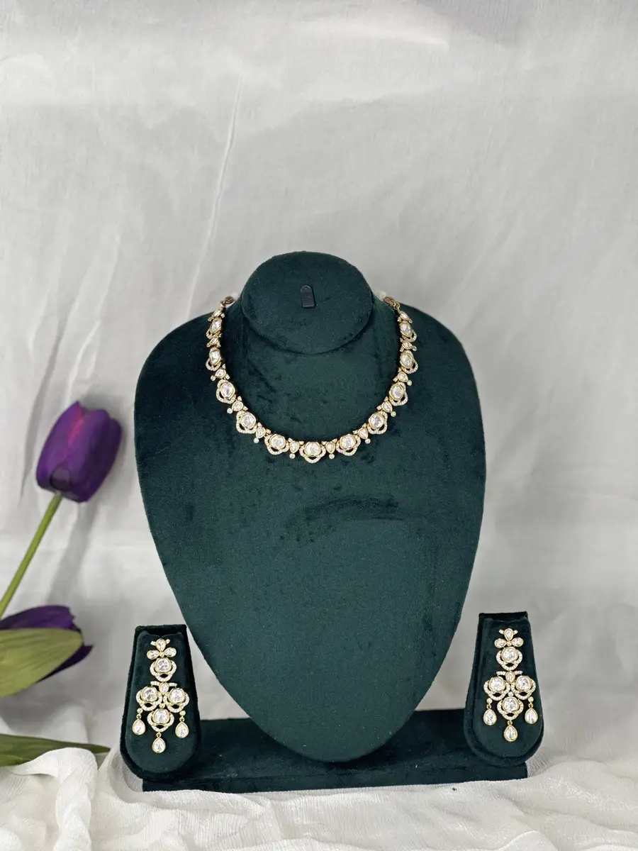 aarya-moissanite-necklace